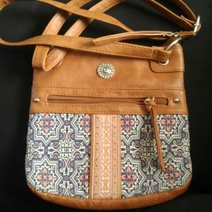 Brown crossbody with design